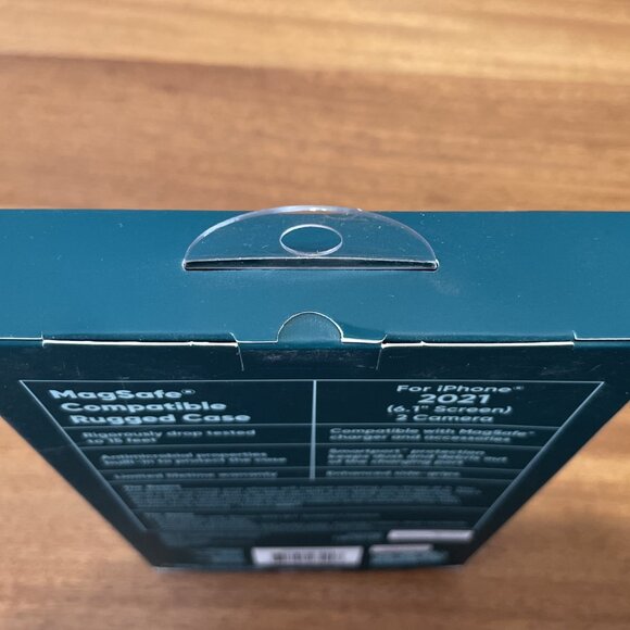 NEW, onn. MagSafe Compatible Rugged Case iPhone 2021 Pro, NIB one cover - Clear - Picture 6 of 9